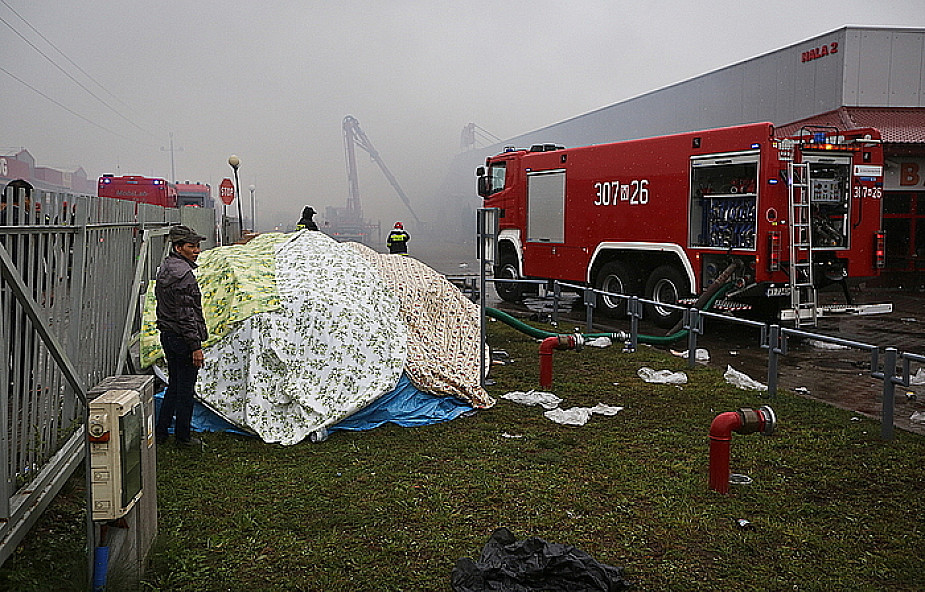 Pożar w hali magazynowej w Wólce Kosowskiej