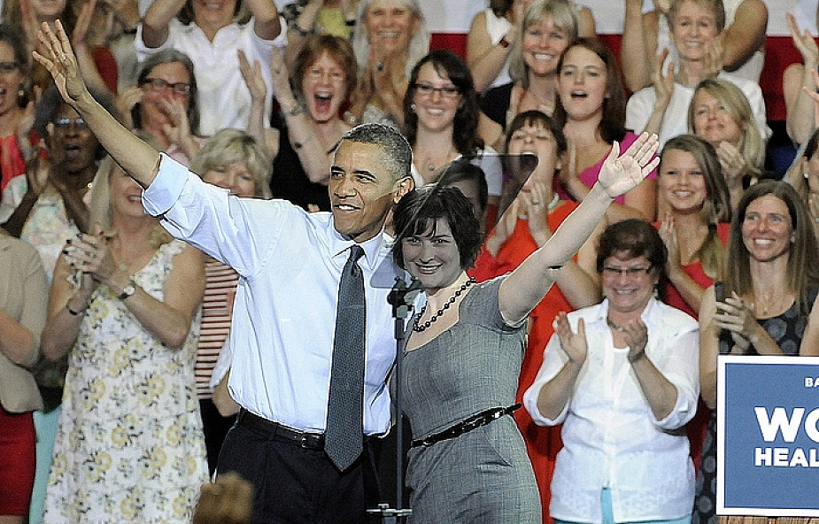 Obama ucieka Romneyowi przed wyborami