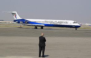 Awaryjne lądowanie samolotu z żoną Romneya