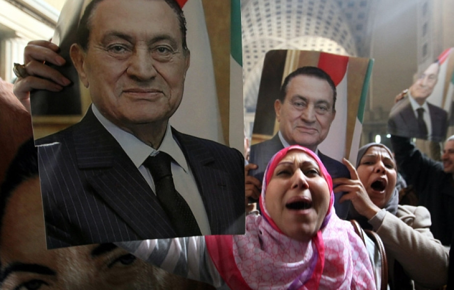 Mubarak i były szef MSW będą mieli nowy proces