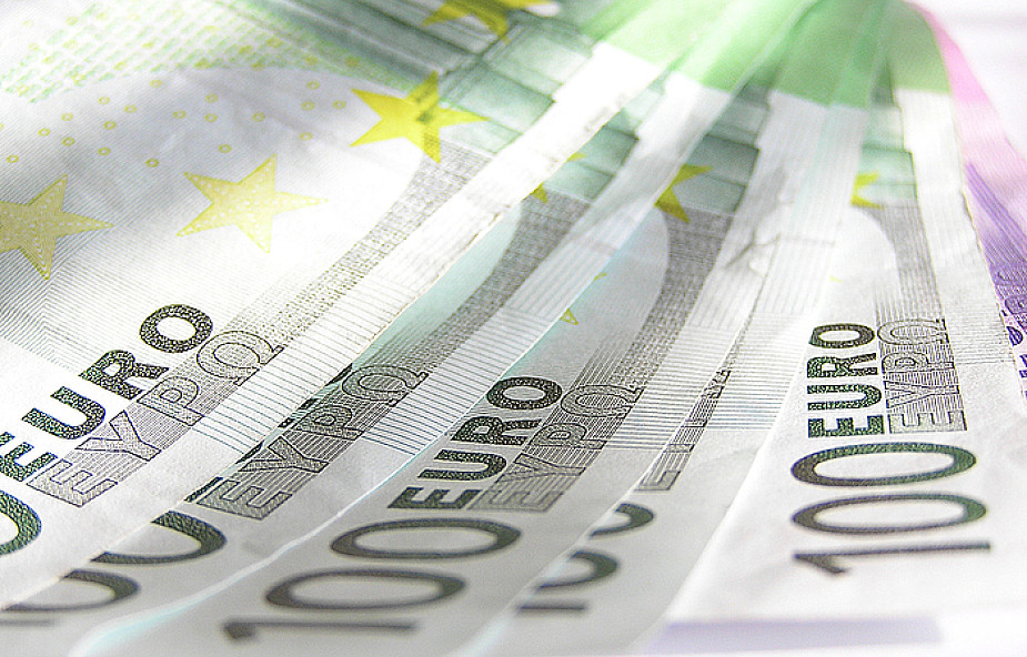 Grecja będzie potrzebować jeszcze 6 mld euro