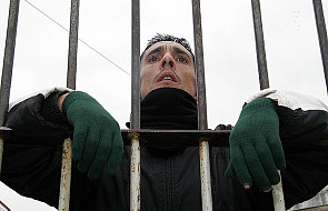 Tortury na dużą skalę w libijskich więzieniach