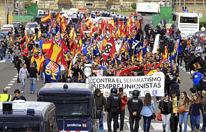 Manifestacja przeciw katalońskim separatystom