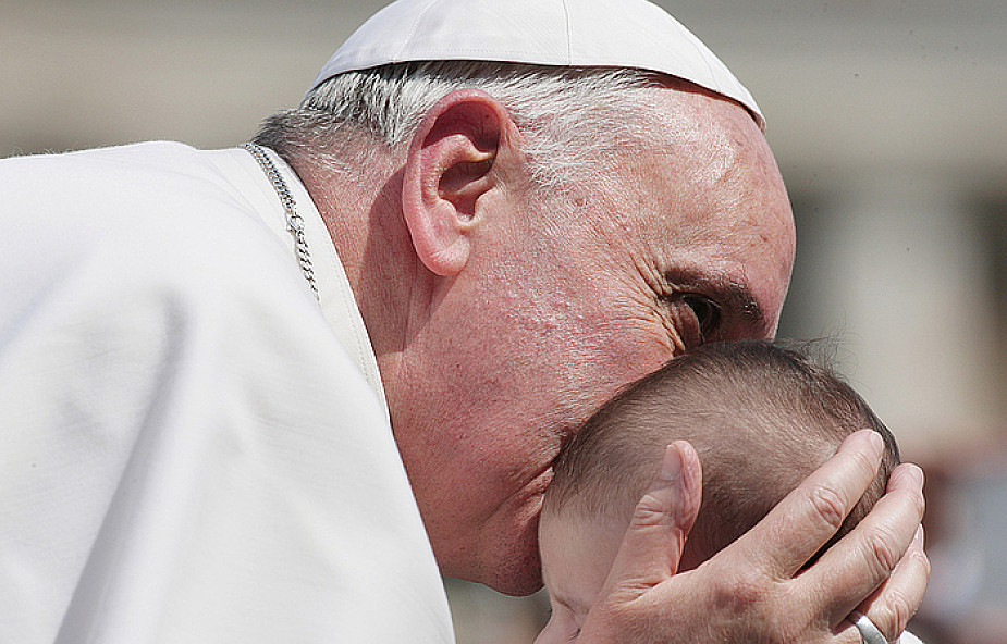 Papież zadzwonił do rodziców małych dzieci