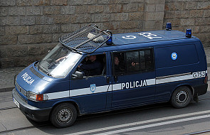 Policja szuka oszustów na "papieską fundację"