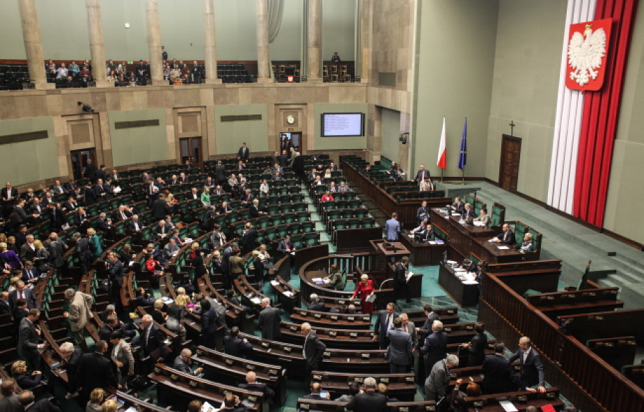 Sejm podzielony ws. zmian finansowania partii