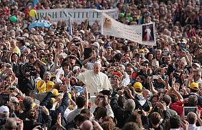 Papież: "katolickość" wyzwaniem dla Kościoła