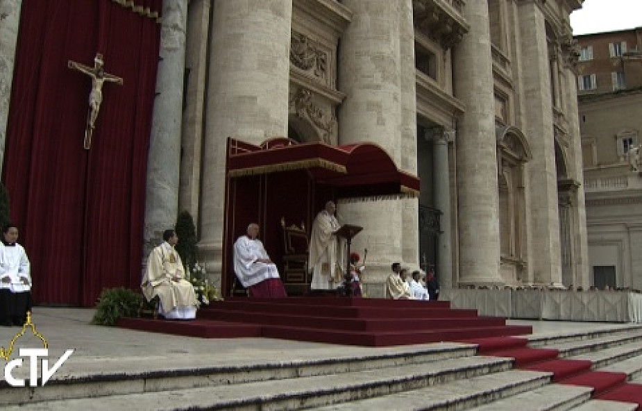 Franciszek podziękował Benedyktowi XVI