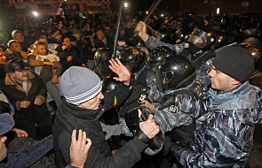 Ukraina: Nocne starcia zwolenników UE z milicją