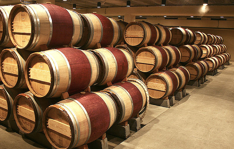 Raport: światu grozi niedobór wina