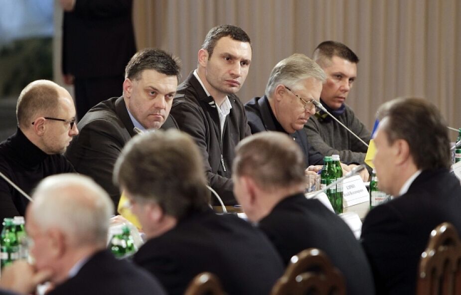 Ukraina: okrągły stół bez porozumienia