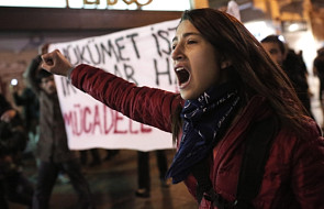 Turcja: policja rozpędziła antyrządowy protest