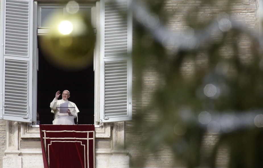 Papież: święty i nienaruszalny charakter rodziny
