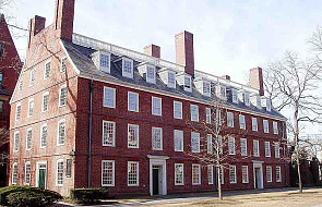 Skandal na Harvardzie - studenci zawieszeni