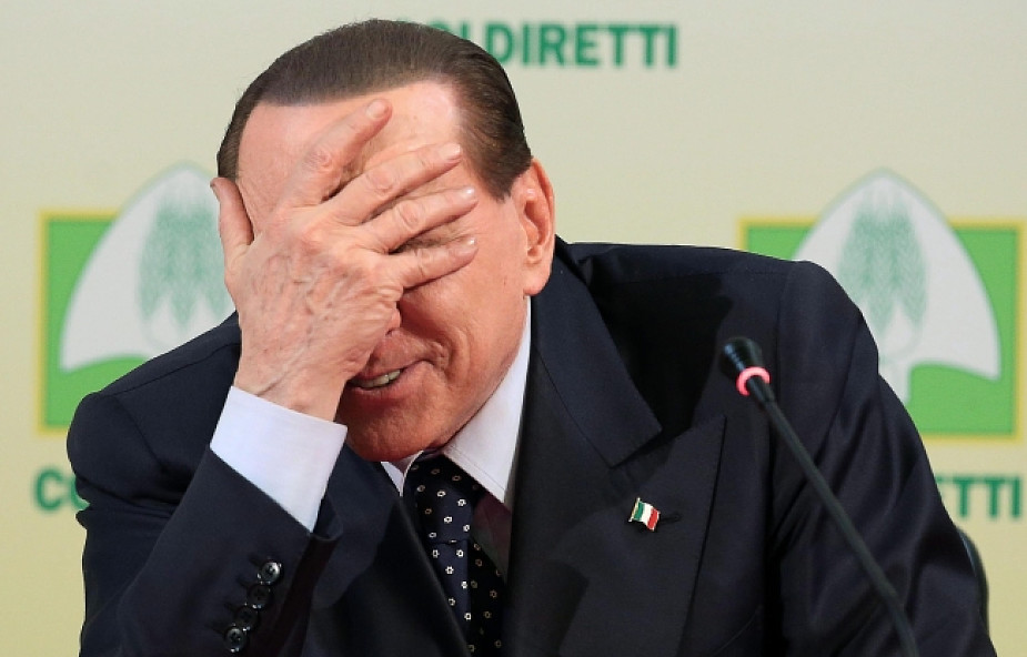 Ten Berlusconi. Ulotka jak list ze skarbówki