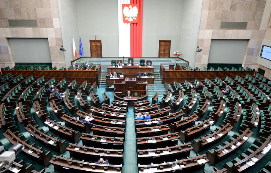 Warszawa: Sejm wznowił posiedzenie