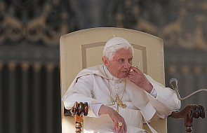 Papież przyjął rezygnację dwóch kardynałów