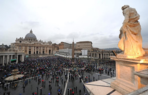 Co się dzieje po wyborze nowego papieża