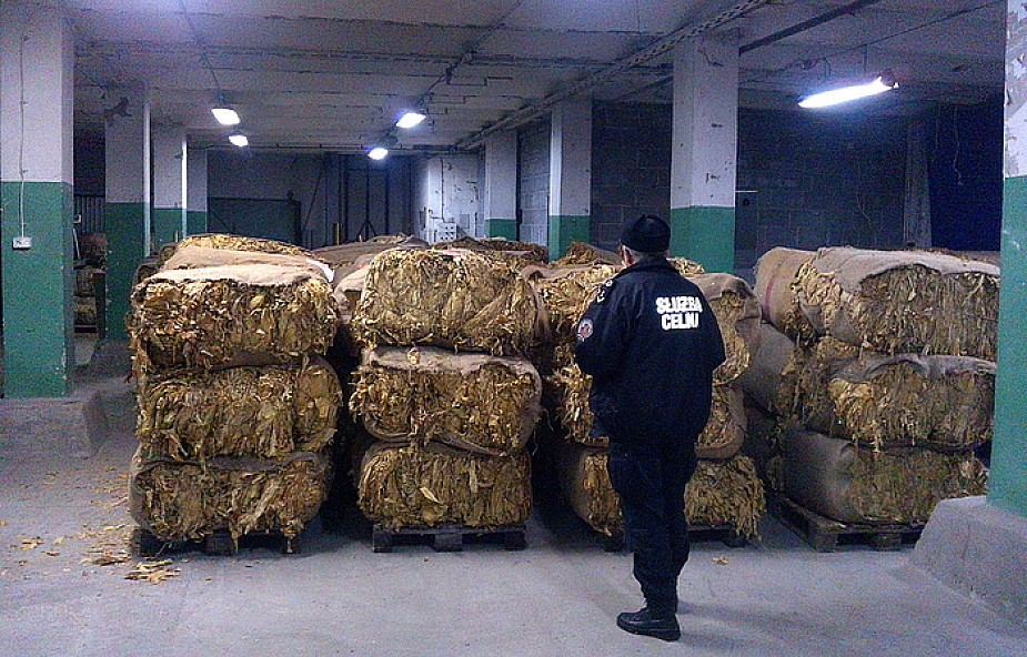52 tony tytoniu przejęli celnicy i ABW