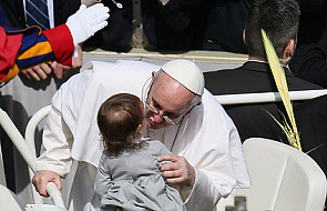 Papież Franciszek: Kościół nie może być niańką