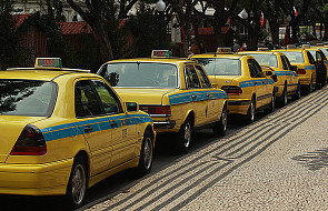 Taksówkarze uczą się jak traktować turystów
