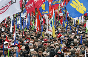 10-tysięczna demonstracja opozycji w Kijowie 