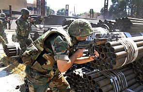 "FT": dostarczmy syryjskim rebeliantom broń