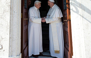Franciszek potrzebuje modlitwy Benedykta XVI
