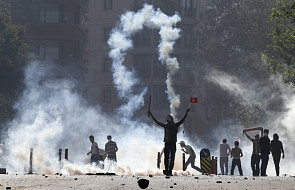 Demonstracje w Turcji. Policja się wycofuje