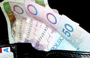 "Puls Biznesu": Polacy lubią chodzić do banku?