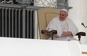 Papież nie chce tytułów za zasługi dla Watykanu