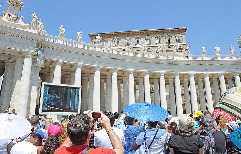 Papież o decyzji Benedykta XVI o abdykacji