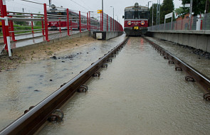 Po ulewie uszkodzona linia kolejowa w Głownie