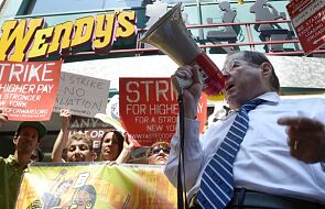 Pracownicy fast foodów chcą podwyżek