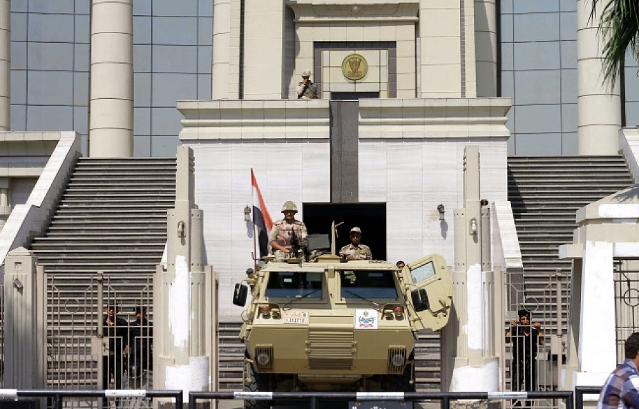 Egipt: niektóre protesty w Kairze odwołane