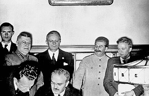 Dziennik przypomina pakt Ribbentrop-Mołotow