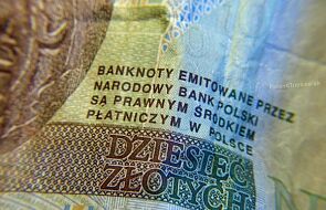 Parabanki wciąż kuszą Polaków wielkimi zyskami