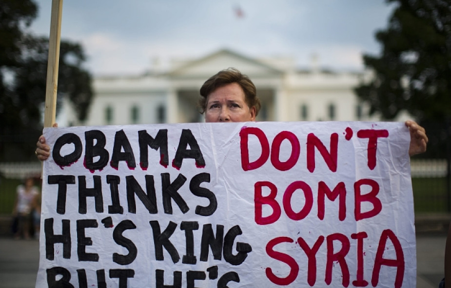 "FT": Nie atakować Syrii bez strategii