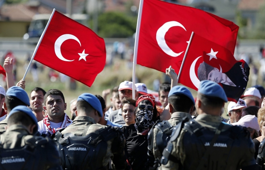 Turcja: 17 osób skazanych za udział w spisku