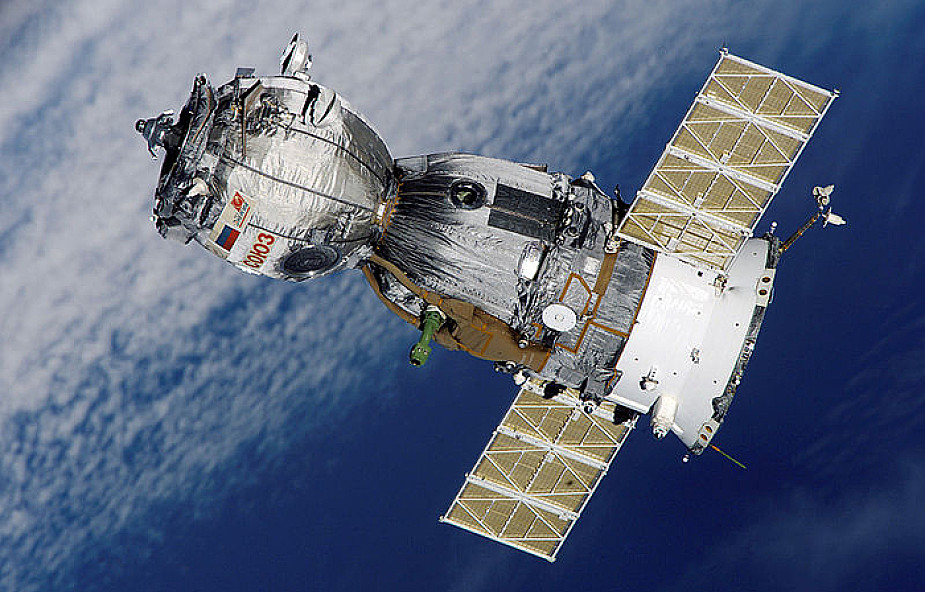 Statek Sojuz połączył się ze stacją kosmiczną