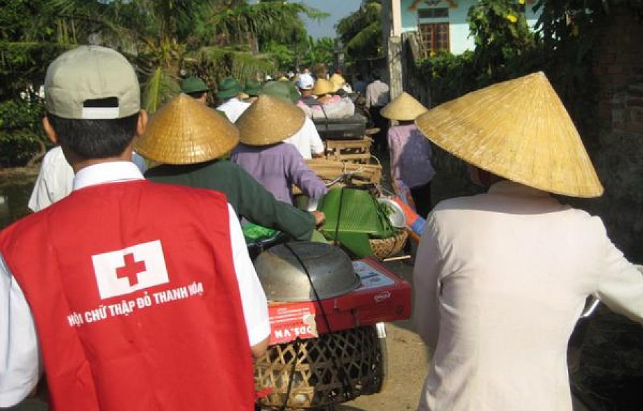 Wietnam: Ewakuacja w oczekiwaniu na tajfun