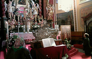 Lwów: Procesja z relikwiami bł. Jakuba Strzemię