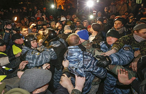 Ukraina: starcia milicji z protestującymi
