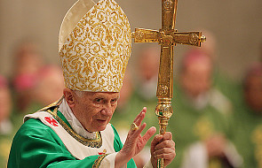 Benedykt XVI  suspendował 400 księży?