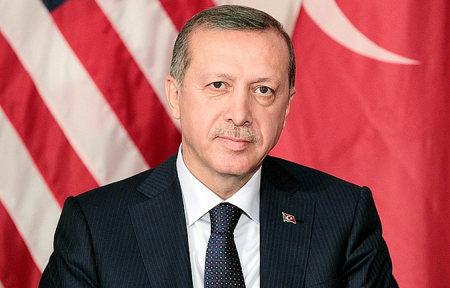 Turcja: "Miękki zamach stanu" Erdogana
