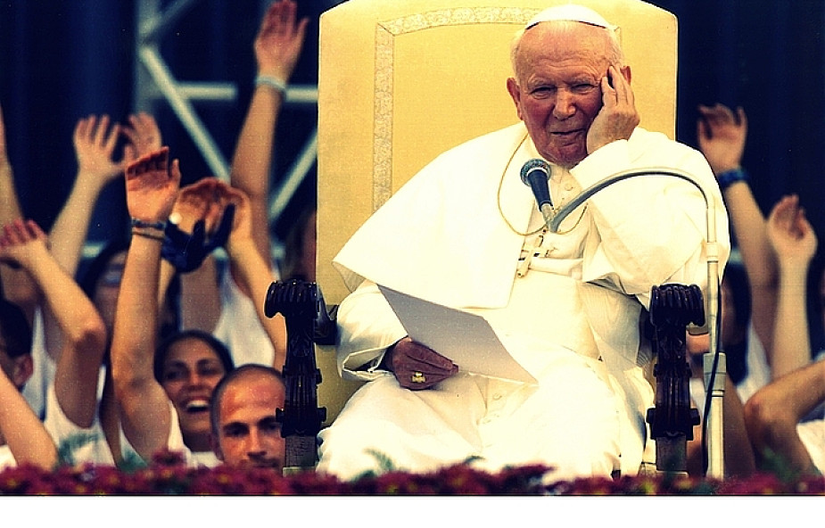 Papież młodych - młodzi Papieża