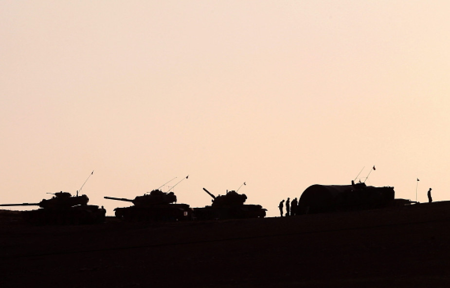 Zajęty sztab obrony Kobane - miasto walczy