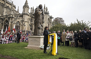Paryż: odsłonięto pomnik św. Jana Pawła II