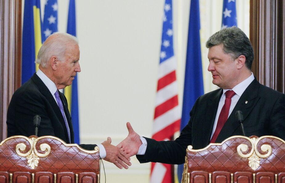 Biden wzywa Rosję do wypełnienia zobowiązań