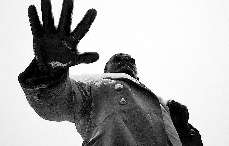 25 lat temu z Nowej Huty zniknął pomnik Lenina